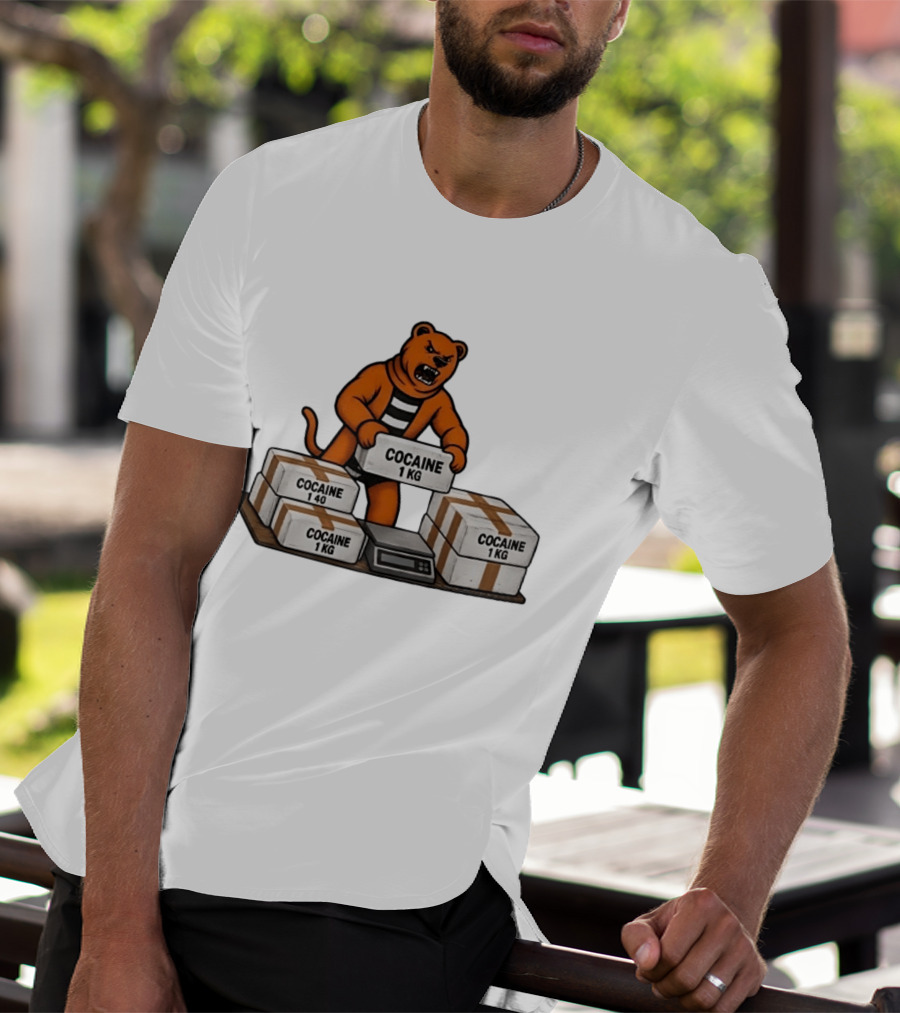Angry Bear Holding Cocaine 1KG Bricks Meme T-Shirt