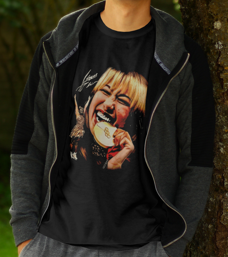 Tara Lipinski Olympic Gold Medal Celebration Iconic Figure Skater Image T-Shirt