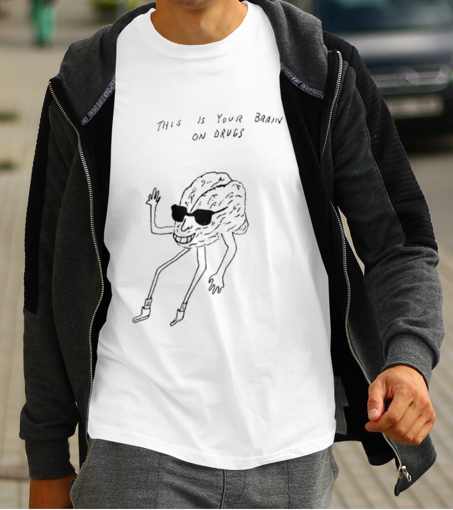 This Is Your Brain On Drugs M Gray Cartoon Brain With Sunglasses T-Shirt