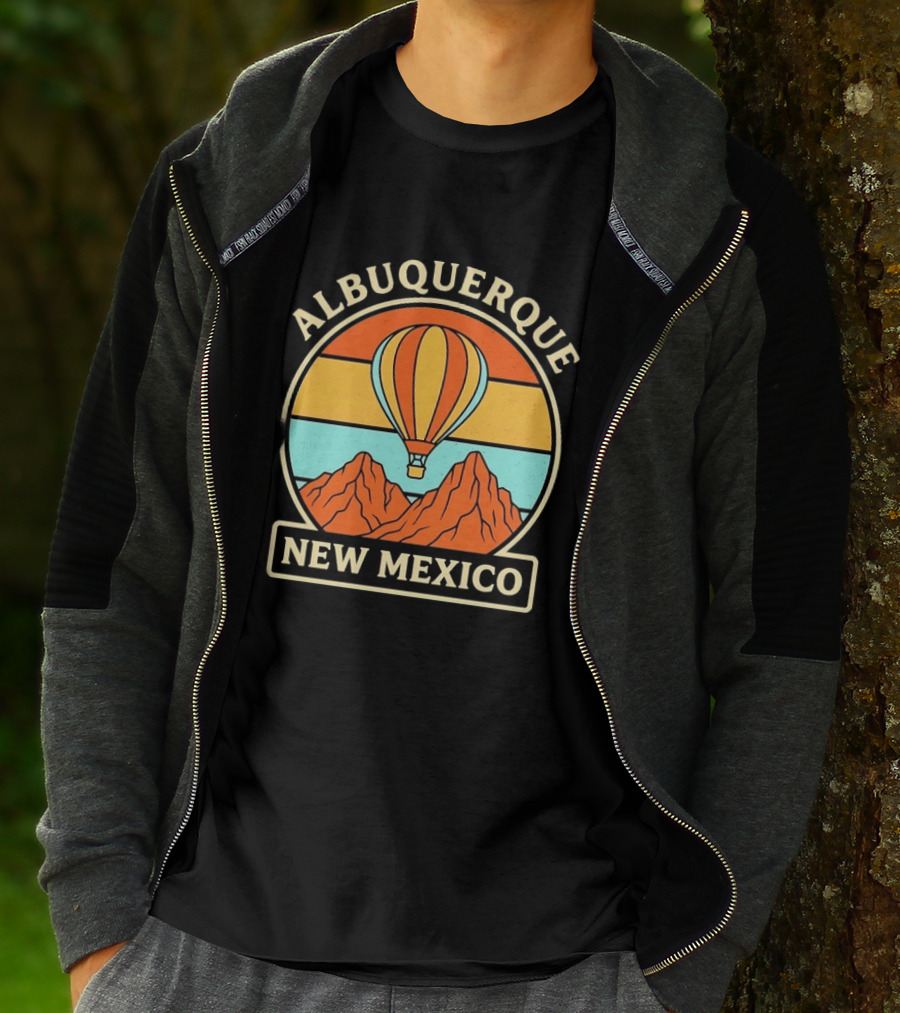 Albuquerque New Mexico Hot Air Balloon Over Mountains T-Shirt