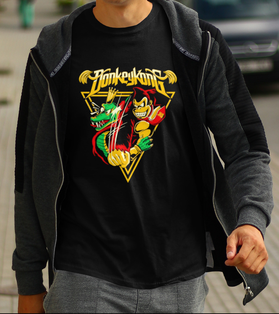Donkey Kong Cartoon Retro Style Triangular Battle Scene T-Shirt