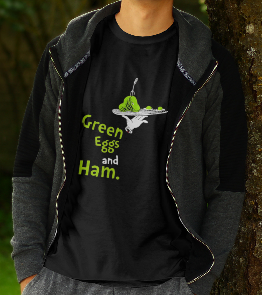 Dr Seuss Green Eggs And Ham Plate Illustration Classic Children's Book T-Shirt