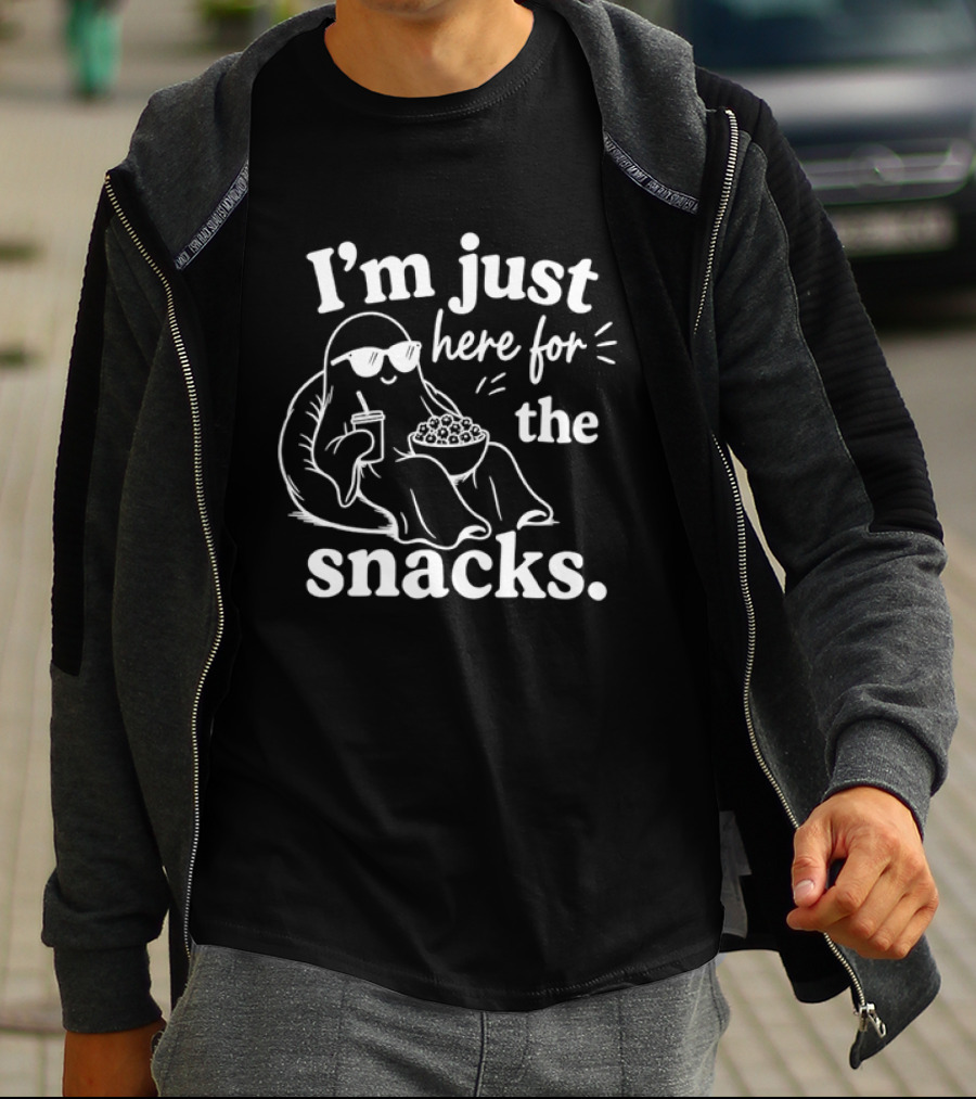 I'm Just Here For The Snacks Ghost Halloween T-Shirt