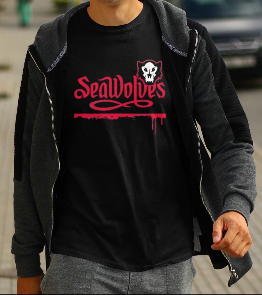 SeaWolves Skull Distressed Hockey Team Fan T-Shirt