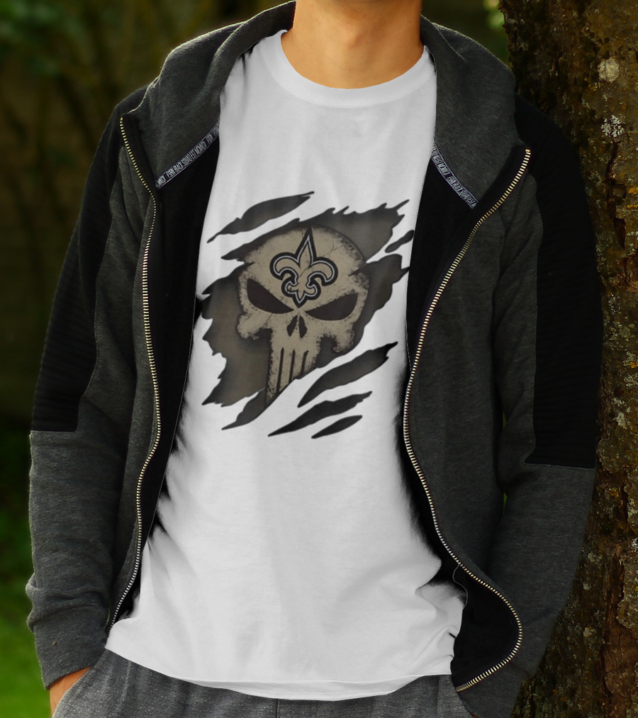 New Orleans Saints Punisher Skull Fleur De Lis Collaboration T-Shirt