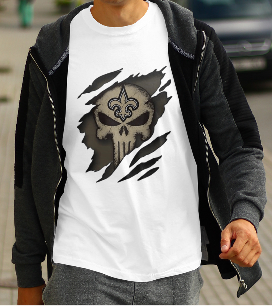 New Orleans Saints Punisher Skull Fleur De Lis Collaboration T-Shirt