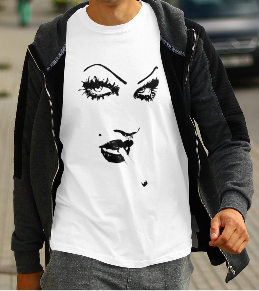 6Arelyhuman Store Digital Dancer Bold Face Card T-Shirt