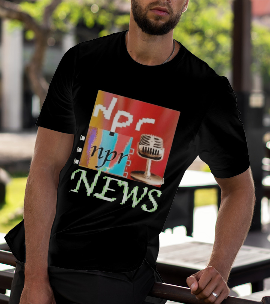 NPR News Public Radio Microphone Icon Podcast T-Shirt