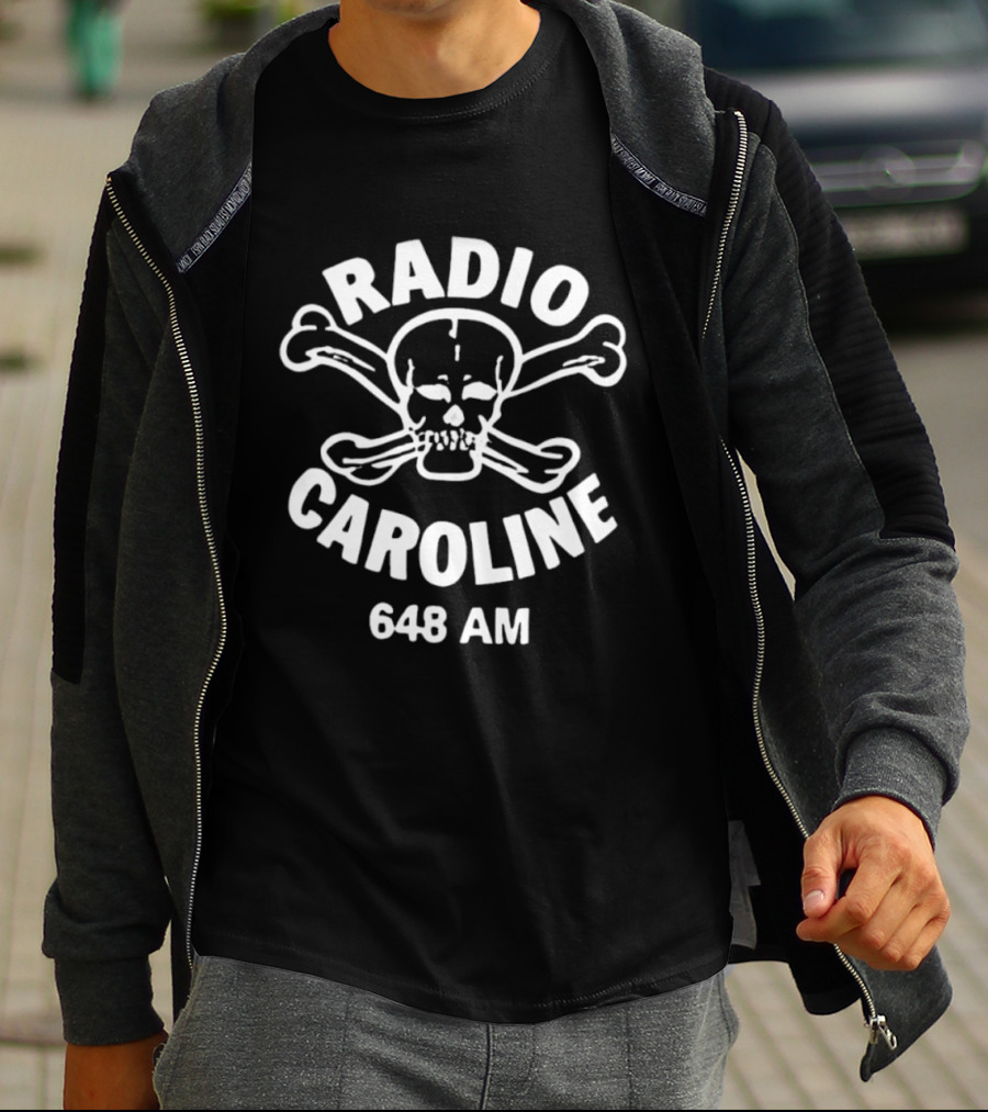 Radio Caroline 648 AM Skull And Crossbones Pirate T-Shirt