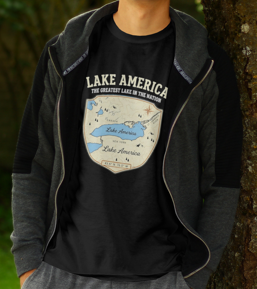 Lake America The Greatest Lake In The Nation Map Compass Cream T-Shirt