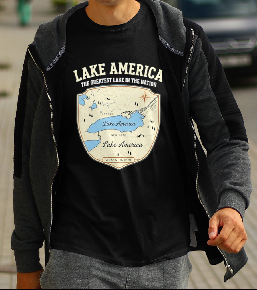 Lake America The Greatest Lake In The Nation Map Compass Cream T-Shirt