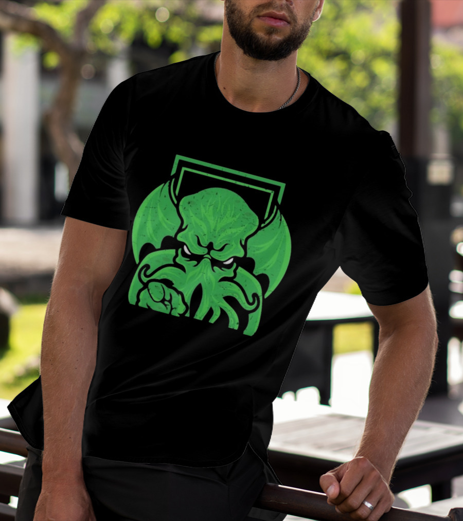 I Want Cthulhu YOU To Obey Commanding Green Creature T-Shirt