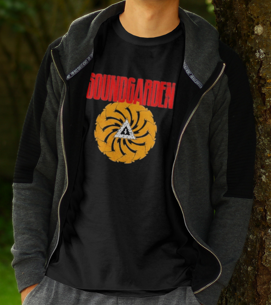 Soundgarden Badmotorfinger Album Grunge Rock Band T-Shirt