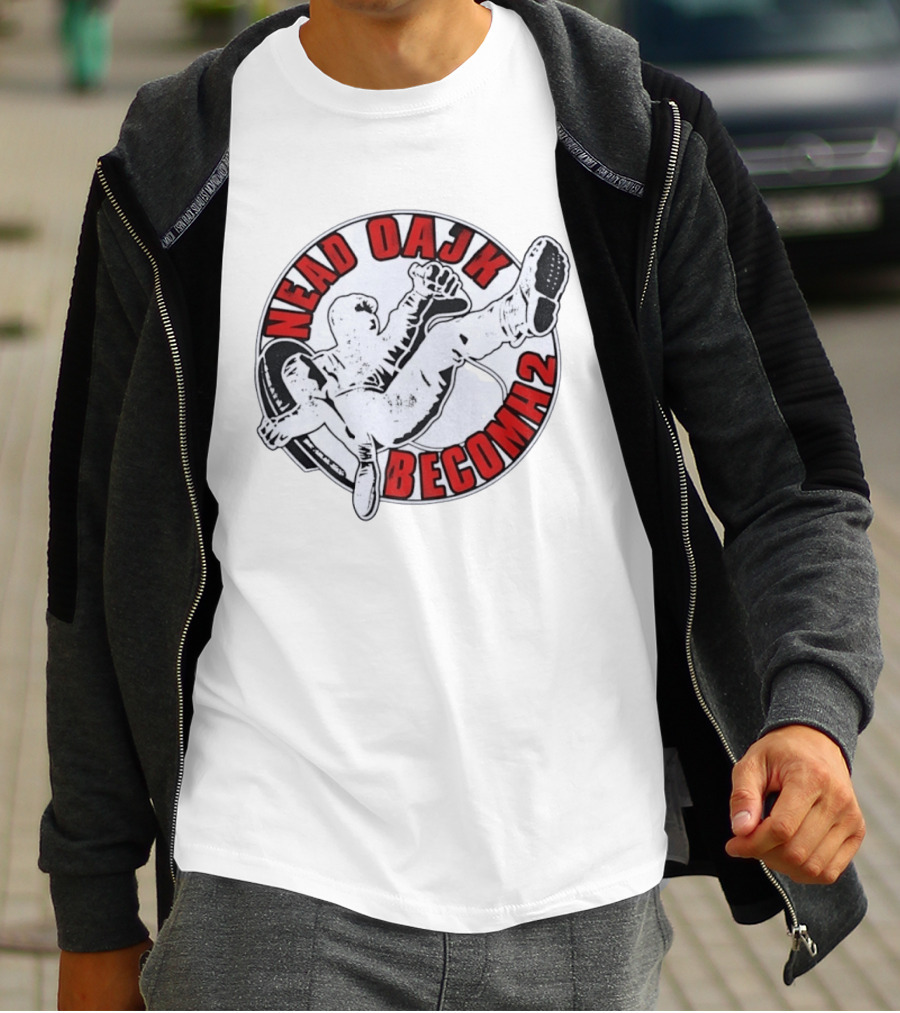 Nead Oajk Becomh2 Fighter Kick Circle T-Shirt