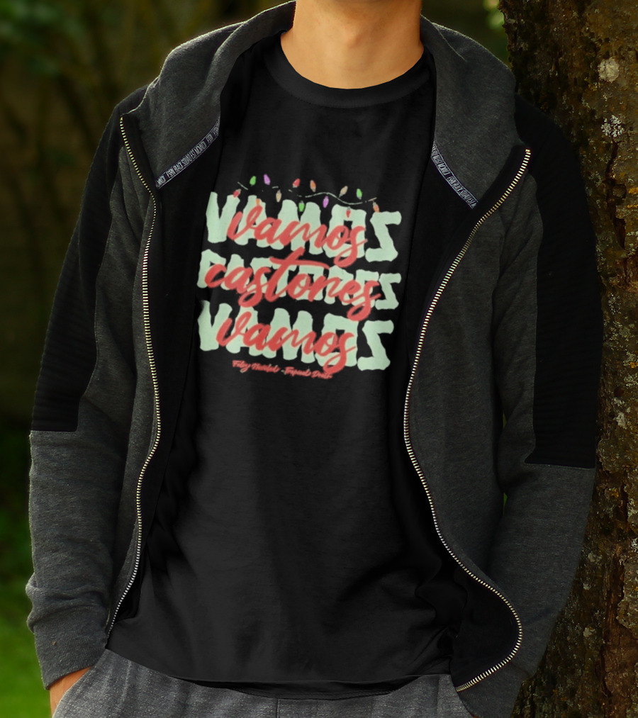 Vamos Castores Vamos Lightning Christmas Holiday Lights T-Shirt