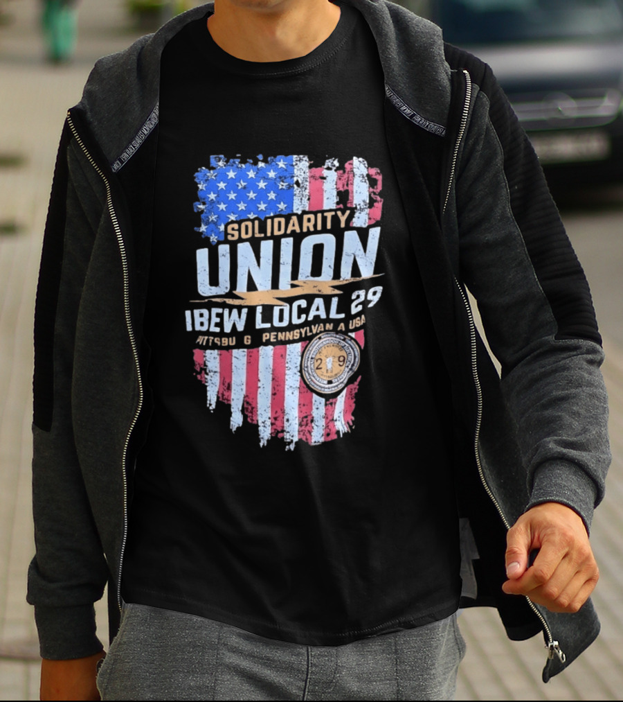 Solidarity Union IBEW Local 29 Pennsylvania USA American Flag T-Shirt