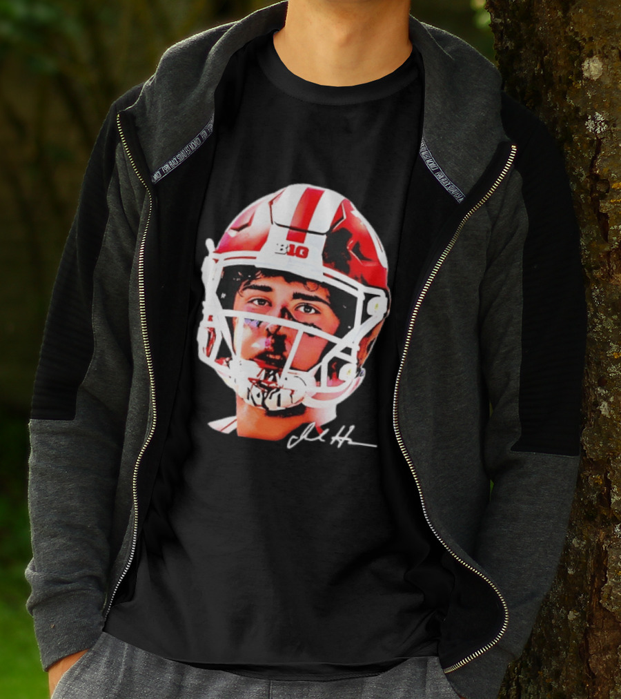Indiana Hoosiers Big Ten Football Jack Howes Signature Helmet T-Shirt