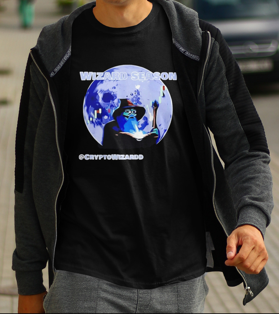 Wizard Season Crypto Trading Bitcoin Wizardry Trend @CryptoWizardd T-Shirt