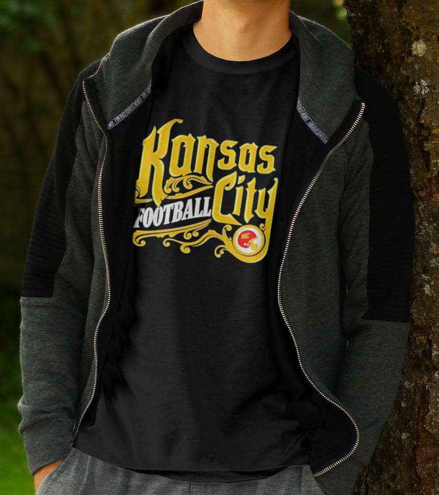 Kansas City Football City KC Chiefs Helmet T-Shirt