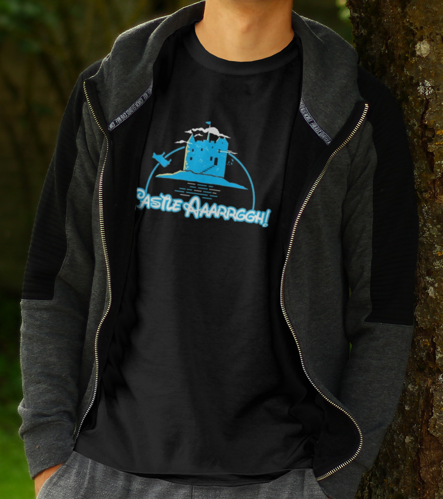 Castle Aaarrggh Monty Python Holy Grail T-Shirt