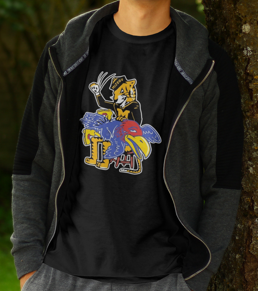 Mizzou Tigers Vs Kansas Jayhawk Rivalry Cartoon T-Shirt