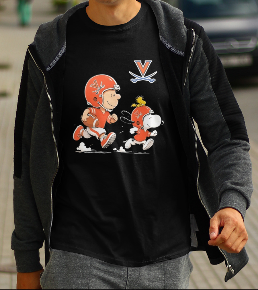 Charlie Brown Snoopy Woodstock Virginia Cavaliers Football Fun T-Shirt