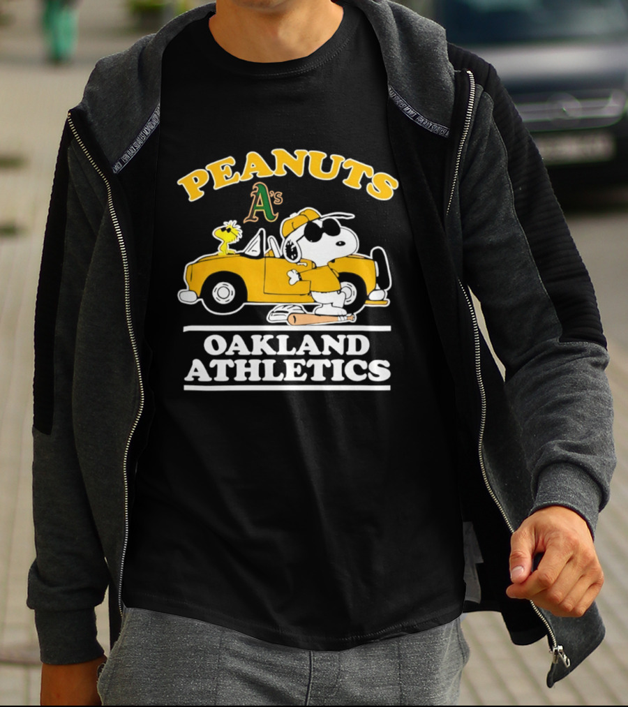 Peanuts Snoopy Woodstock Oakland Athletics A's T-Shirt