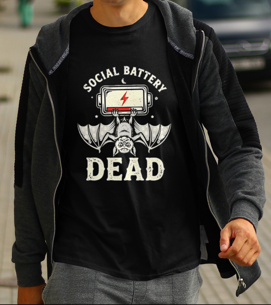 Social Battery Dead Bat Introvert Goth Humor T-Shirt