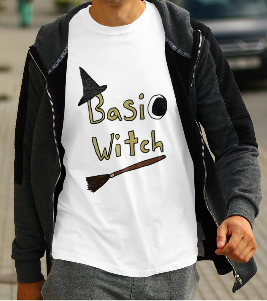 Basic Witch Halloween Witch Hat Broomstick T-Shirt
