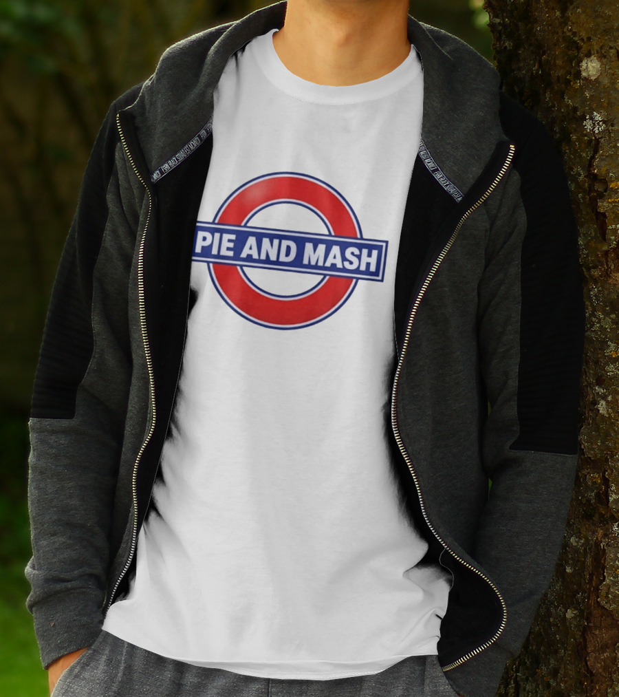 Pie And Mash London Underground Sign Circular Red Blue T-Shirt