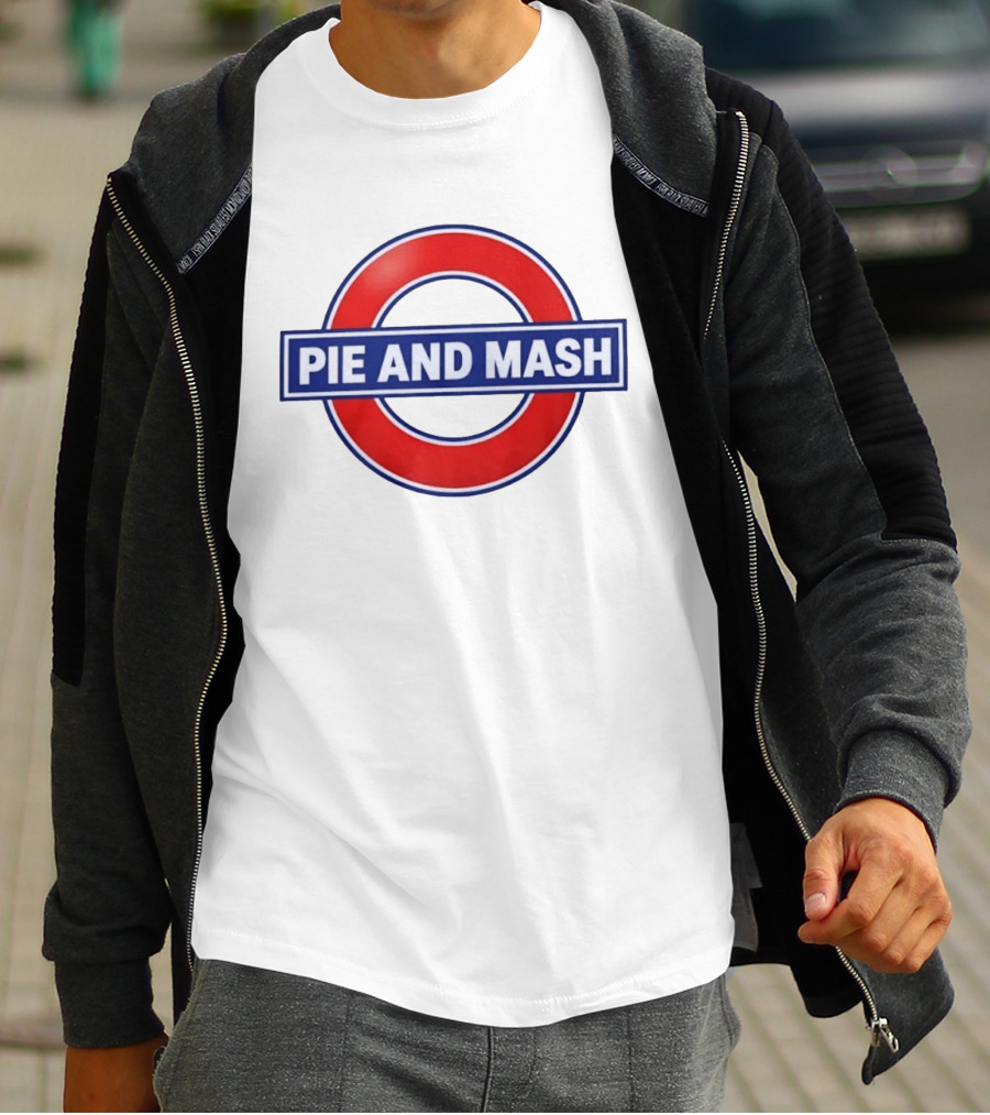 Pie And Mash London Underground Sign Circular Red Blue T-Shirt