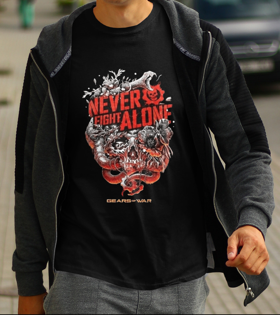 Gears Of War Never Fight Alone Skull Floral Snake T-Shirt