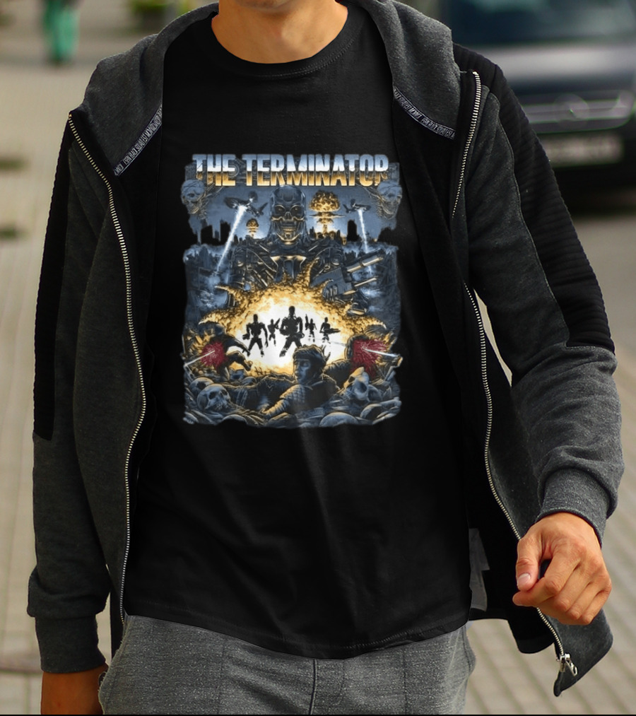 The Terminator Explosive Battle Scene Skull Motif With 800 Endoskeleton T-Shirt