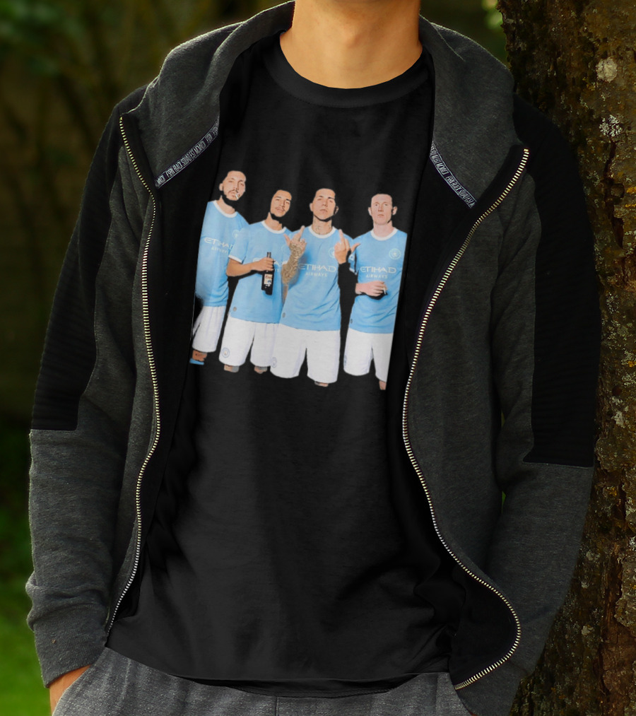 Manchester City Etihad Airways Kit Players Bottle Pose T-Shirt
