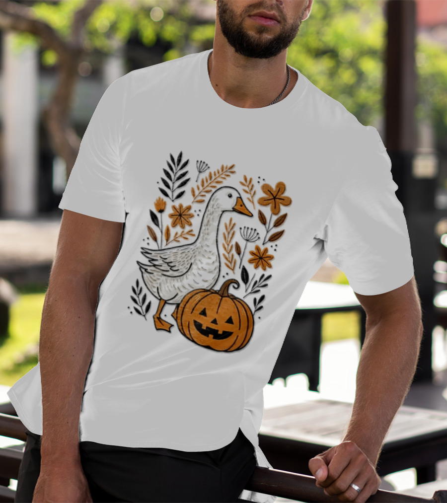 Goose With Jack O' Lantern Pumpkin Autumn Leaves And Flowers T-Shirt