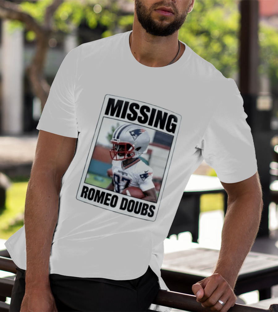 Missing Romeo Doubs New England Patriots T-Shirt