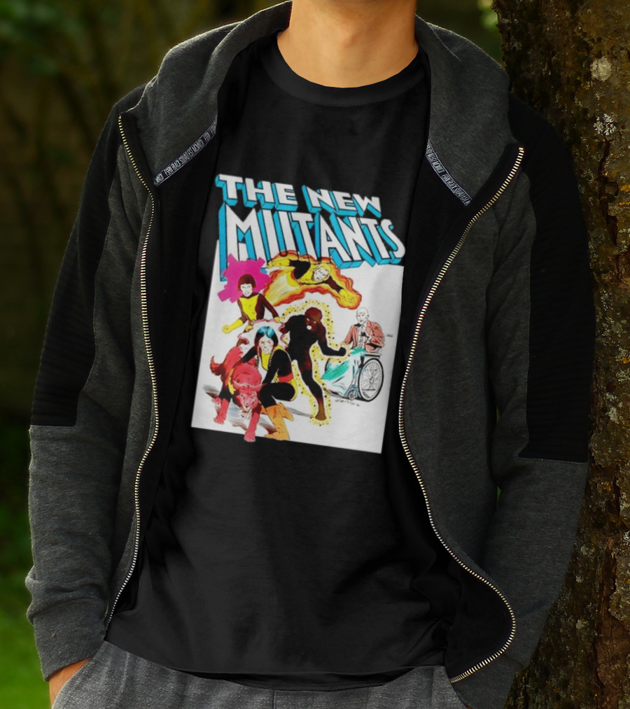 The New Mutants Marvel Comic Book Cover Featuring Iconic Characters T-Shirt