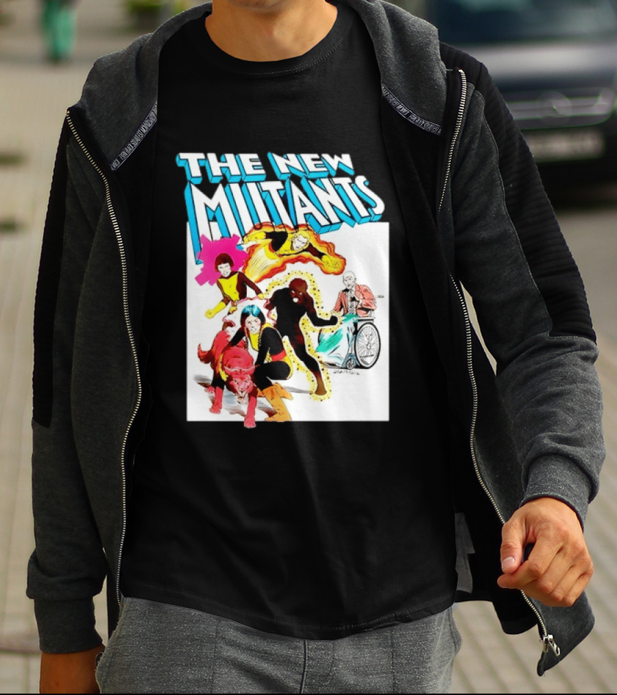 The New Mutants Marvel Comic Book Cover Featuring Iconic Characters T-Shirt