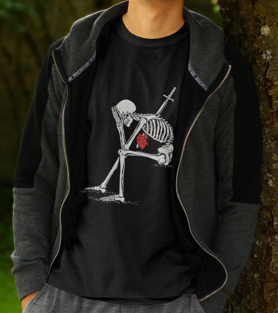 Sad Skeleton With Sword And Bleeding Heart Drawing T-Shirt