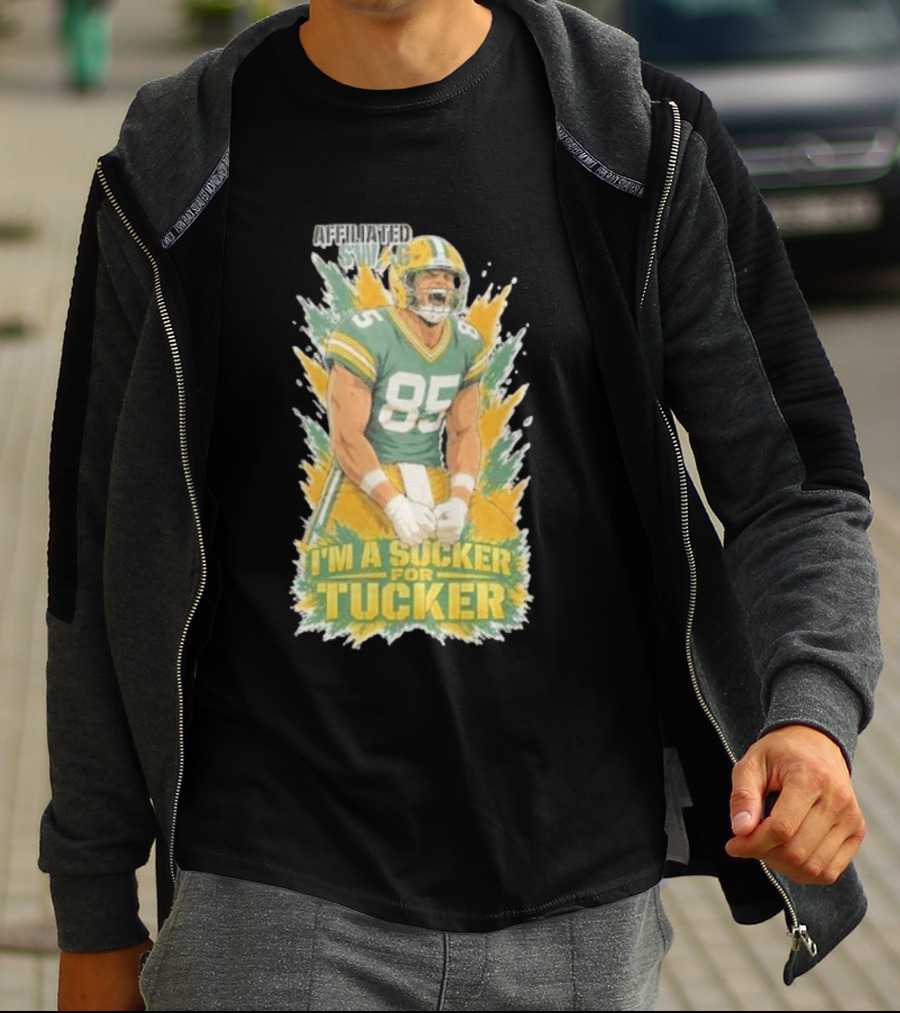 I'm A Sucker For Tucker Green Bay Packers 85 Affiliated SWAG T-Shirt