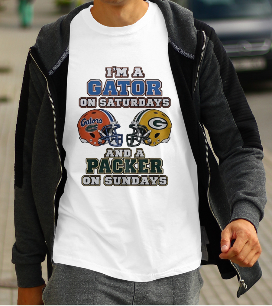 I'm A Gator On Saturdays And A Packer On Sundays Football Fan Gear T-Shirt