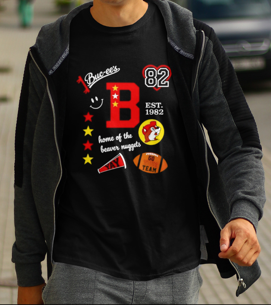 Buc Ee's 82 Est 1982 Home Of The Beaver Nuggets Football Tour T-Shirt