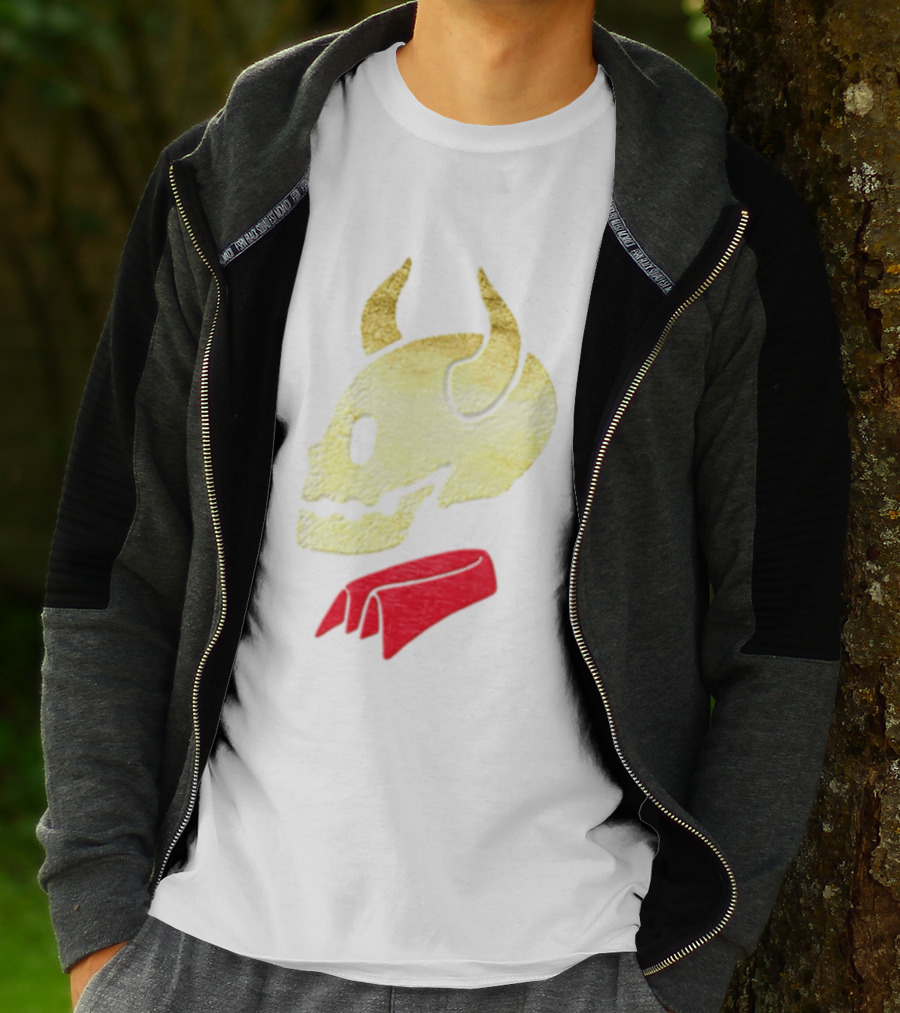 Devil Horn Skull Red Collar Gold Glitter T-Shirt