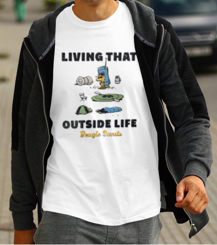 Living That Outside Life Beagle Scouts Woodstock Camping Est 1974 Distressed Cartoon T-Shirt