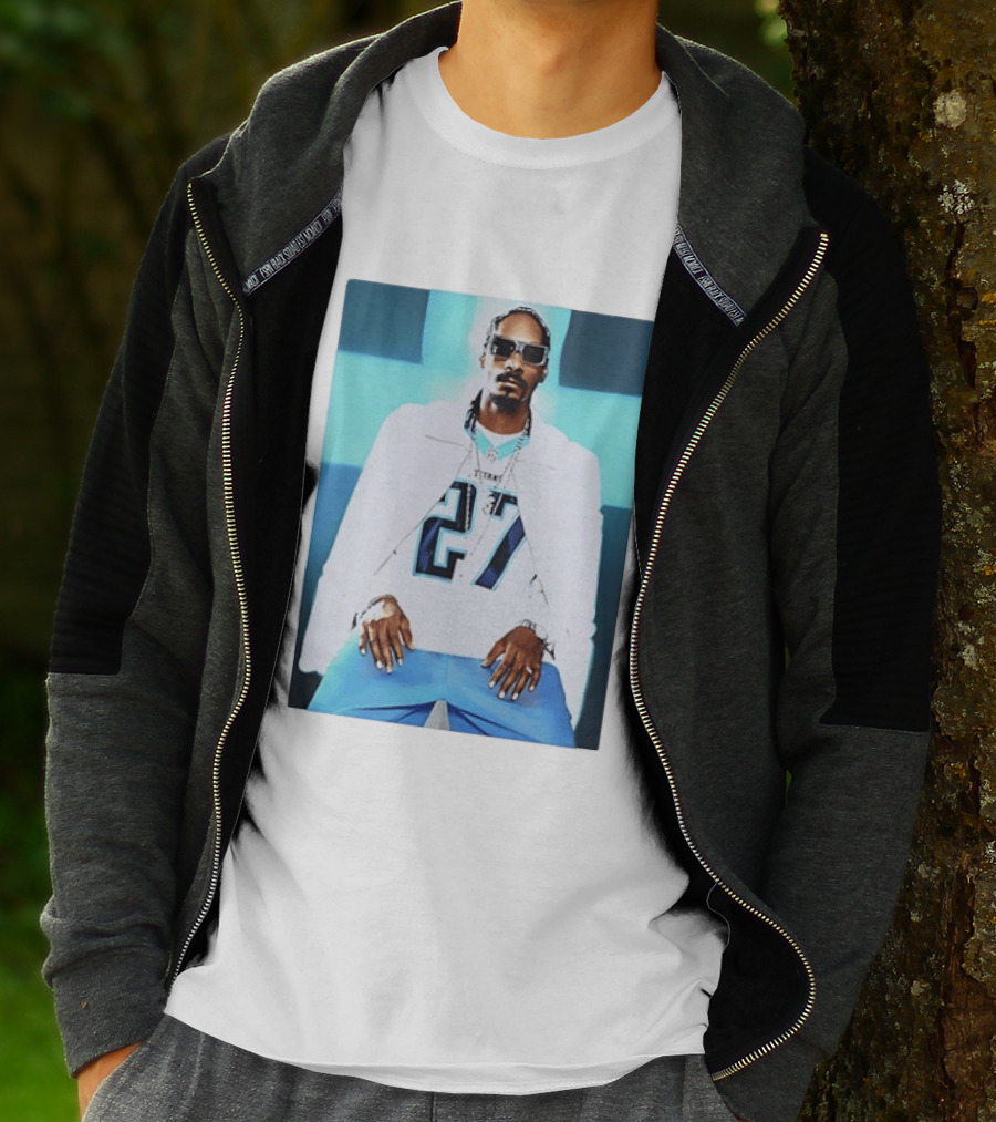 Tennessee Titans 27 Jersey Worn By Snoop Dogg T-Shirt