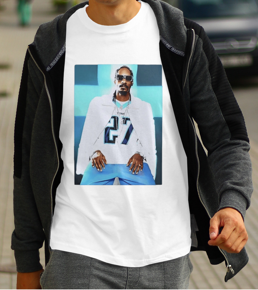 Tennessee Titans 27 Jersey Worn By Snoop Dogg T-Shirt