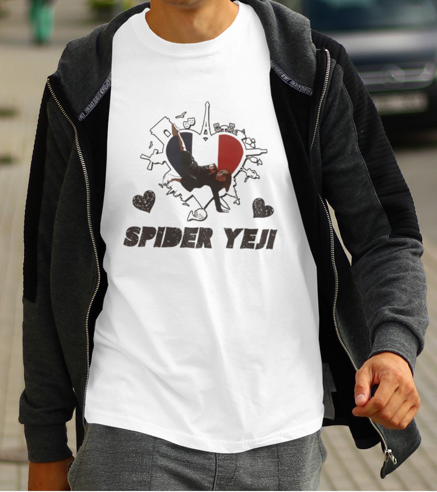 Spider Yeji France Heart Paris Travel ITZY T-Shirt