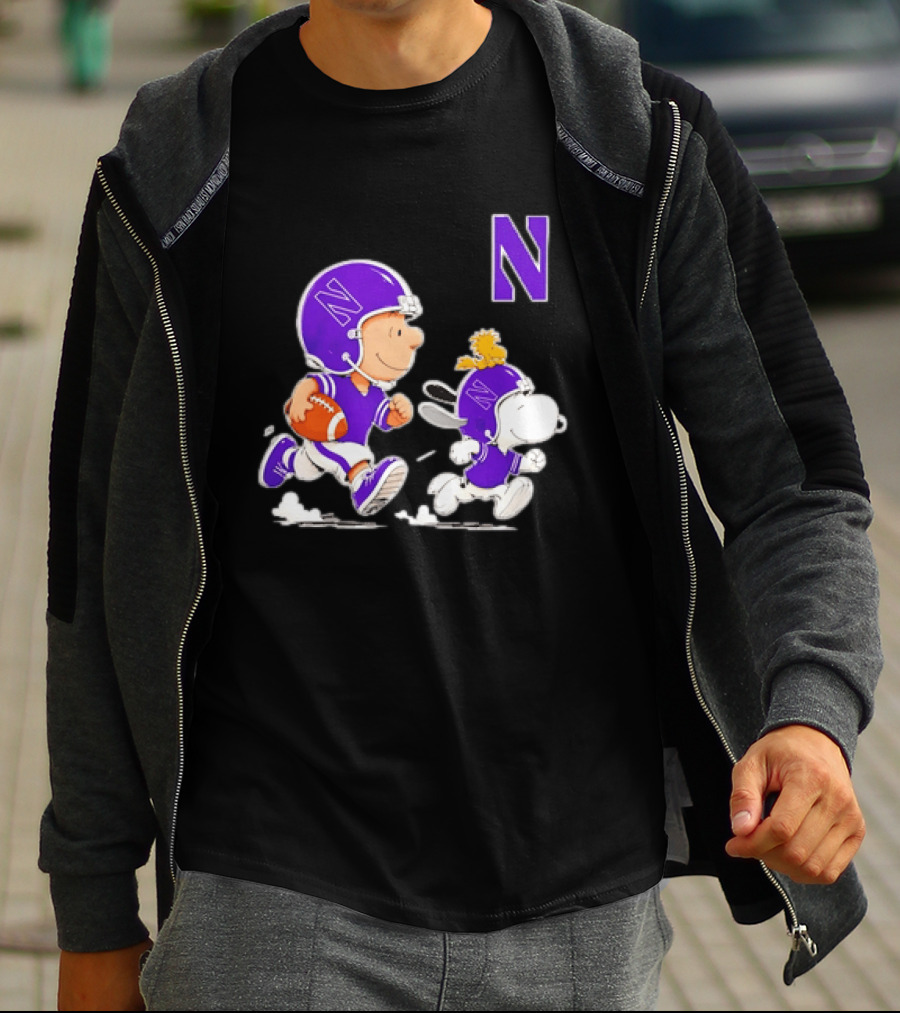 Northwestern Wildcats Charlie Brown Woodstock Snoopy Football Running T-Shirt