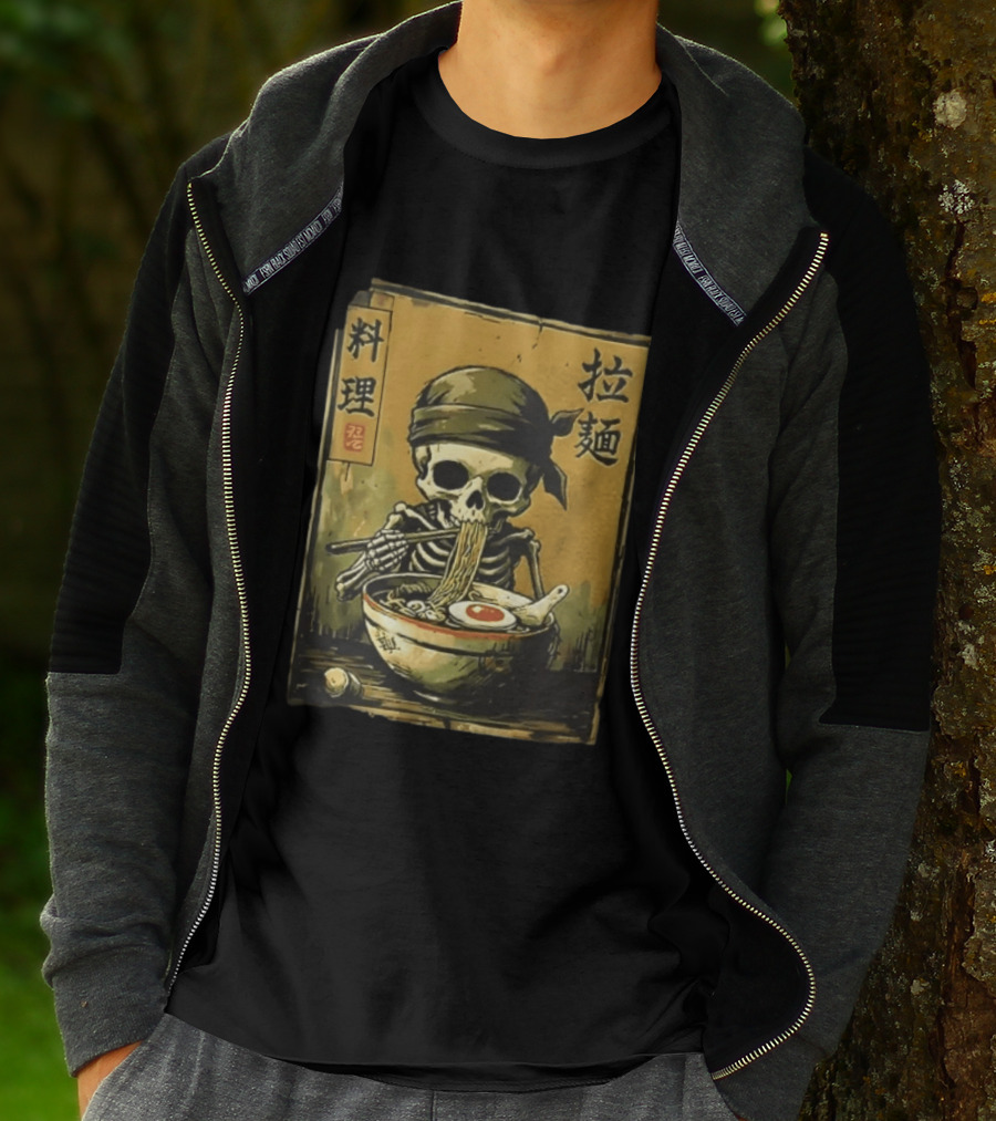 Skeleton Ramen Eating Kanji Cooking Noodles T-Shirt