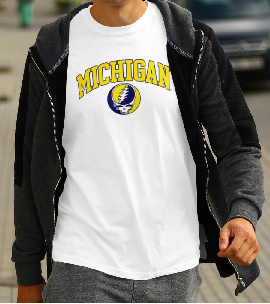Michigan Wolverines Grateful Dead 2026 Collaboration Lightning Skull T-Shirt